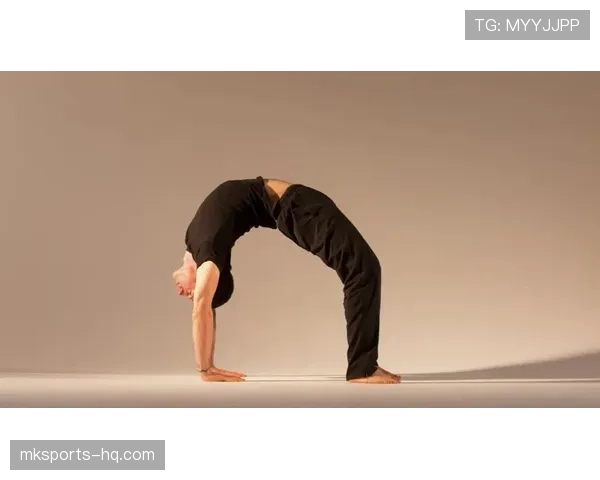 身体冲撞判罚要点：合法肩撞与犯规的关键区别